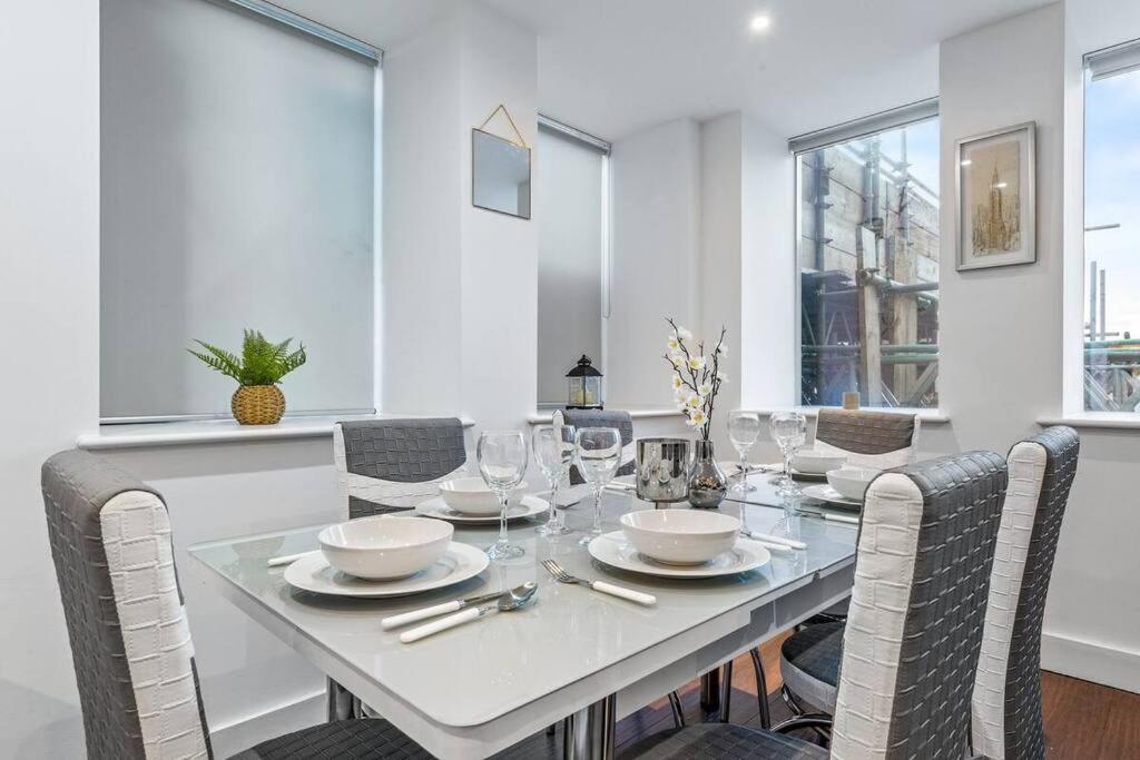 Sleep 7 20 Mins From London Waterloo Bp65 Apartment Exterior photo